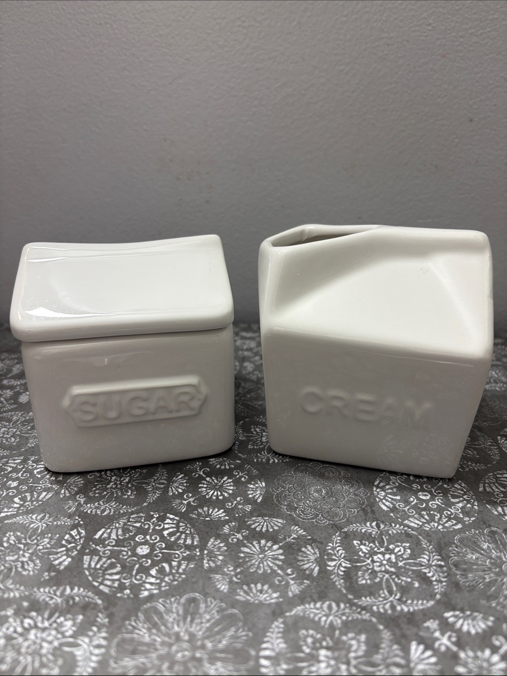 White Ceramic Sugar and Creamer Set